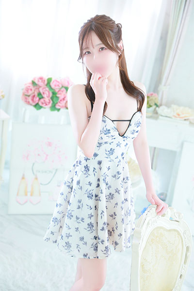 �肨4
